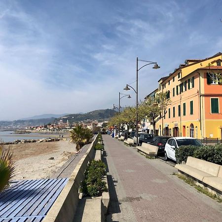 Casa Nana Leilighet Santo Stefano al Mare Eksteriør bilde